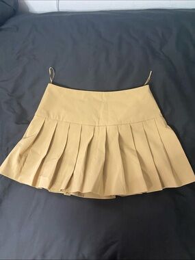 Zara Khaki Pleated Mini Skirt